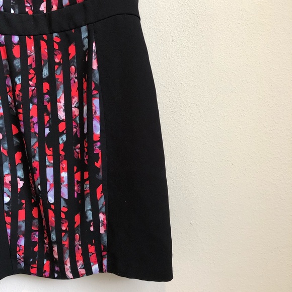 Dress - Picture 4 of 6